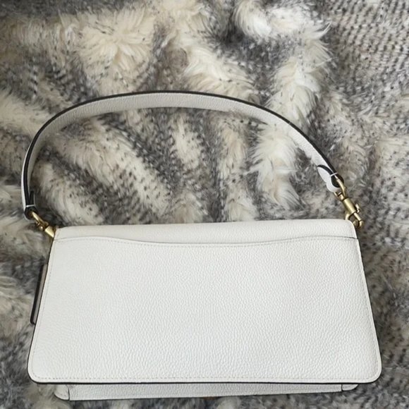 Coach🔔Tabby Shoulder Bag 26 in white - Picture 6 of 6